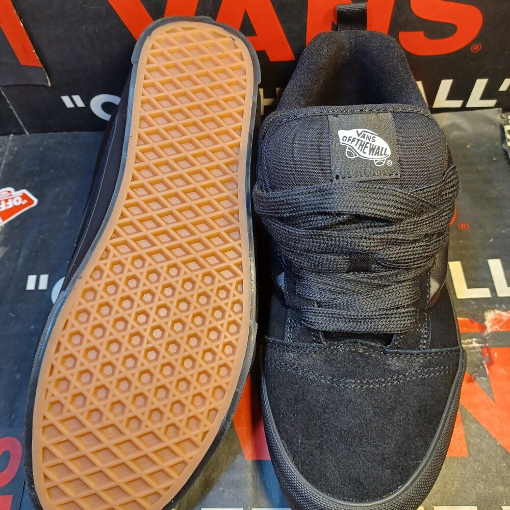 Vans Men's 8/Women's 9.5 Knu Skool Triple Black/Black VN0009QCBKA - Picture 3 of 12